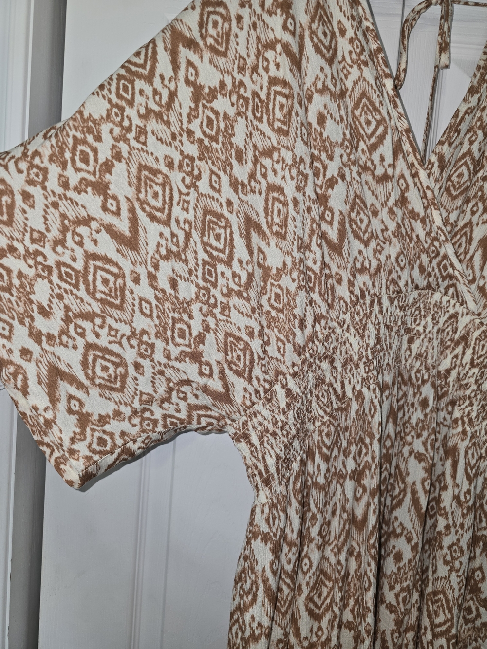 Dex Blush and Cream Printed Maxi Dress - Picture 6 of 7
